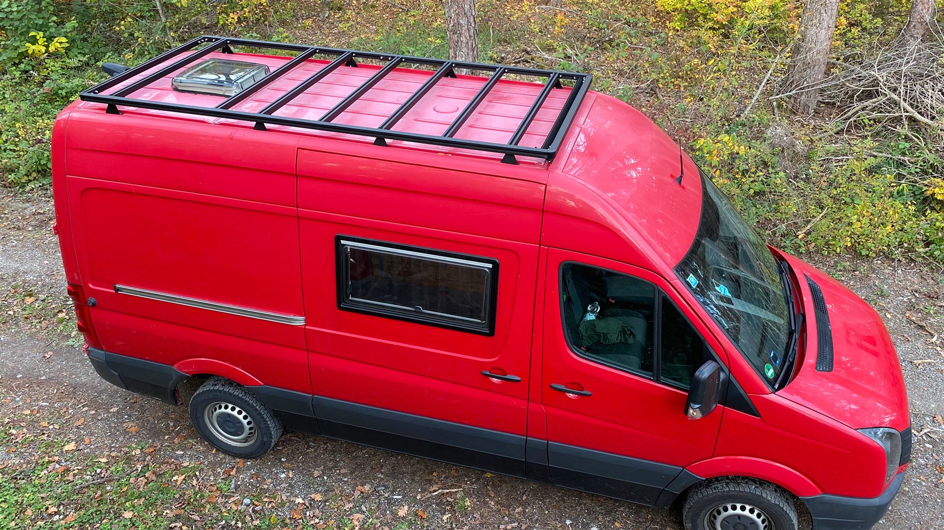 https://www.alu-dachtraeger.de/images/pictures/vw-crafter_dachtraeger.jpg